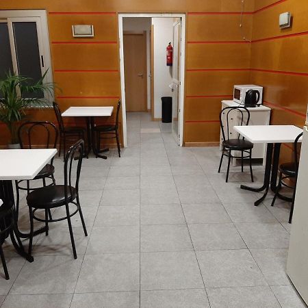 Pension San Ramon Βαρκελώνη Εξωτερικό φωτογραφία